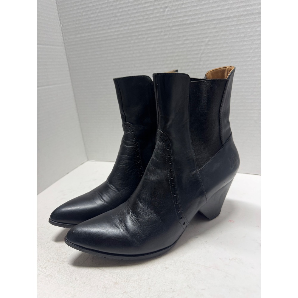 John Fluevog Black Leather Pointed Ankle Boots Block Heel Purpose Intent 7.5